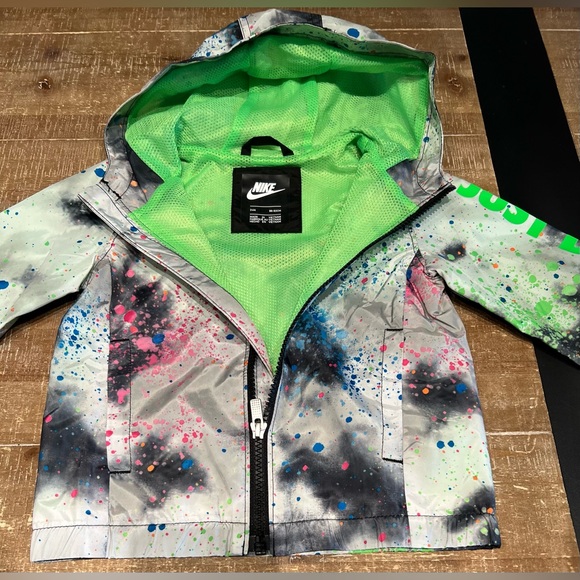 Nike Boys JUST DO IT Windbreaker 24 Months - Picture 9 of 9
